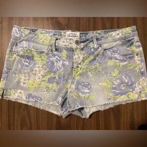 Aeropostale Women's Floral Jean Shorts - Blue and Green
